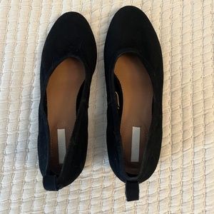H&M Black Suede block heel shoes - sz 6